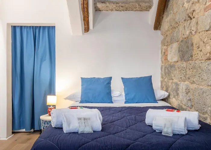 Affaccio Sul Castellare シエーナ