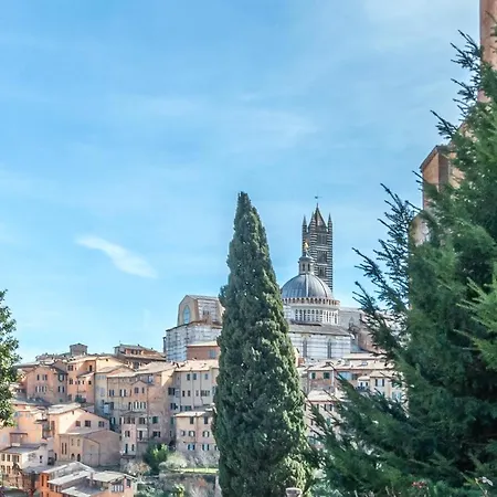 Affaccio Sul Castellare * Siena