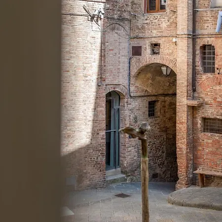 Affaccio Sul Castellare Lägenhet Siena