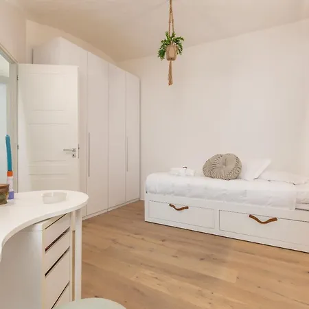 Affaccio Sul Castellare Apartment